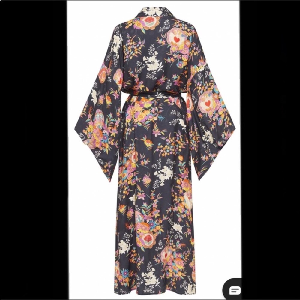 Spell Leo Maxi Robe M/L - Picture 2 of 12
